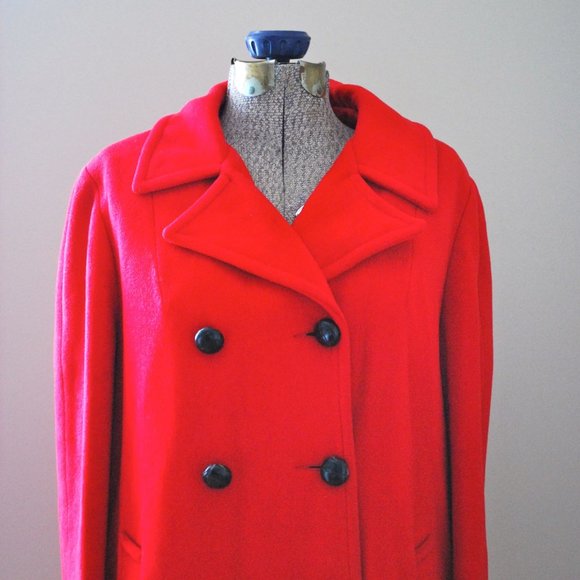 Vibrant Cherry Red Wool Peacoat (L/XL) - Picture 2 of 8